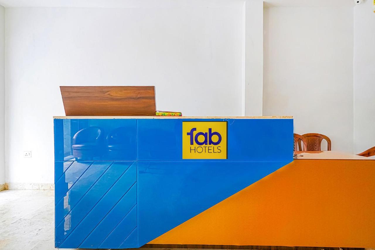 Fabhotel Eros 211 - Nr Sreebhumi Колката Екстериор снимка