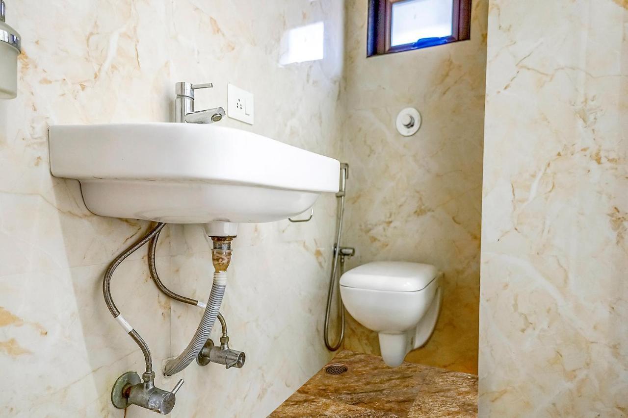 Fabhotel Eros 211 - Nr Sreebhumi Колката Екстериор снимка